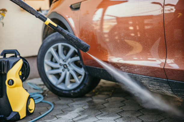 Best Pressure Washing Patio  in Norwalk, CT